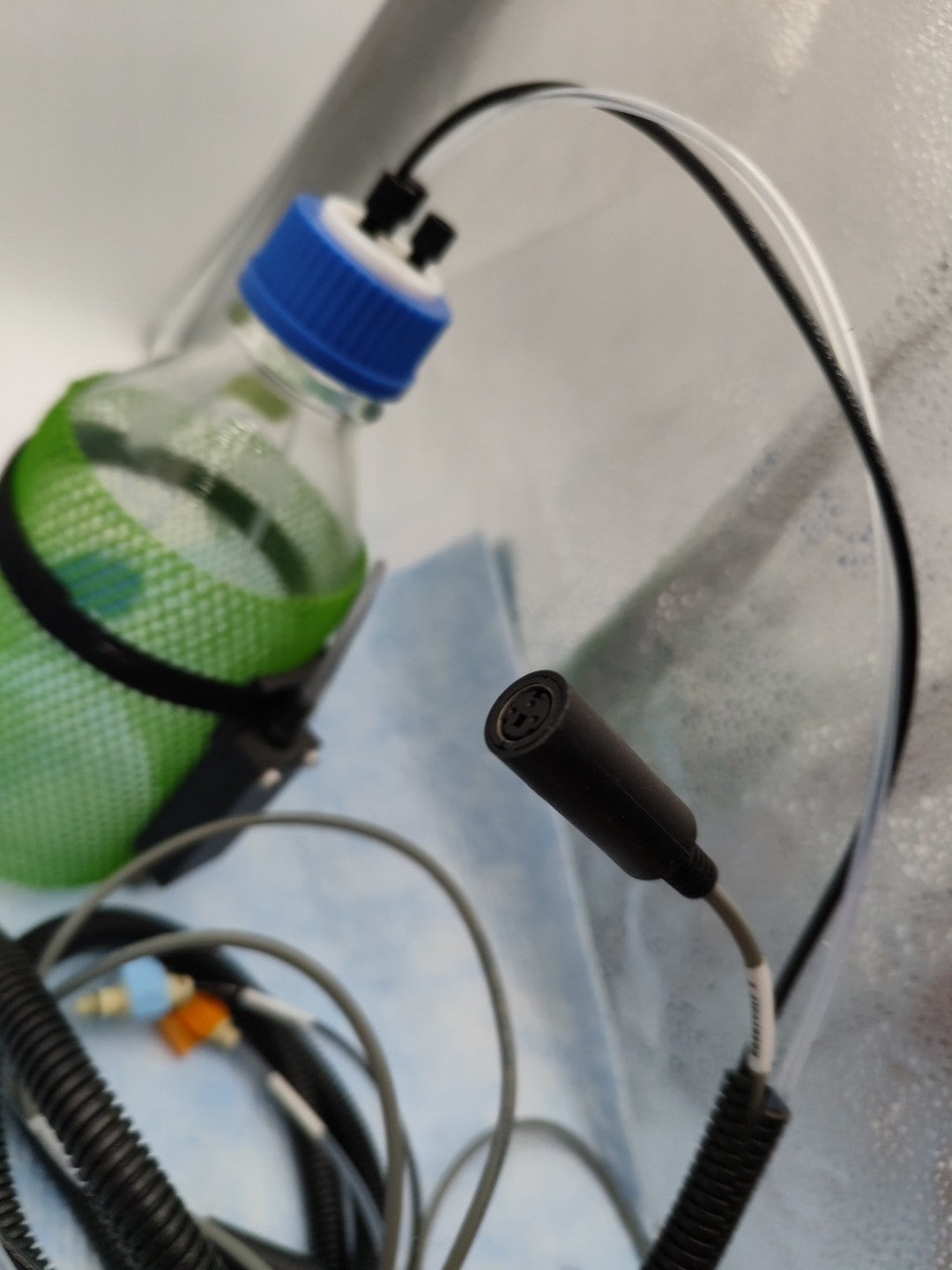 Set Of Bottle, Sensor, Tubing And Cable From ARI Gryphon