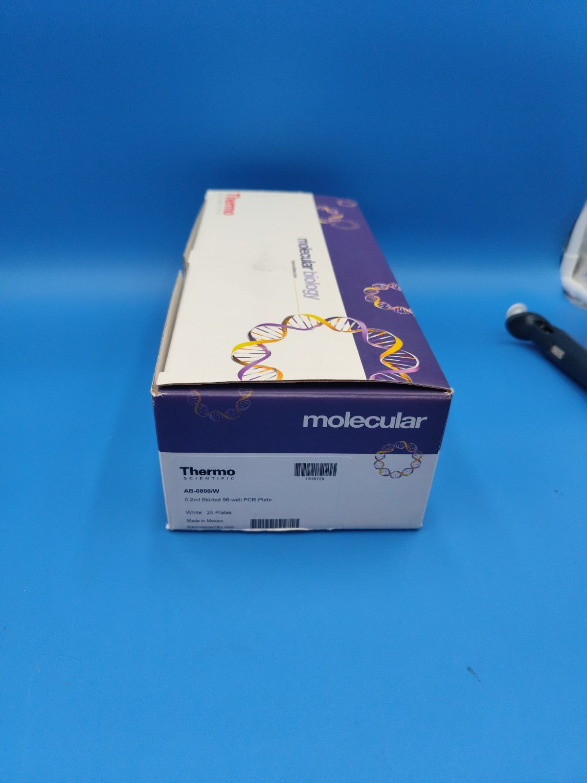 Thermo Scientific AB-0800/W 0.2ml Skirted 96-well PCR Plate, white, 25/PK