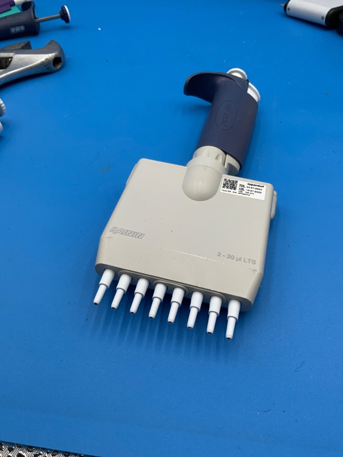 Rainin MultiChannel Pipette  12 Channel 20 ul 200 ul