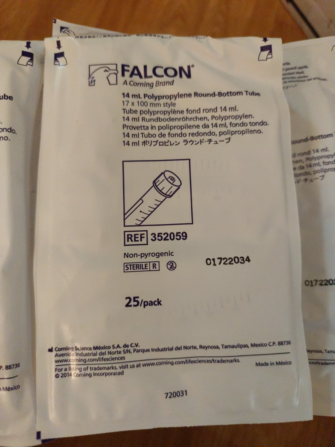Falcon 352059 14mL PP Round Bottom Tube 9x 25 Total 225 Pieces Corning
