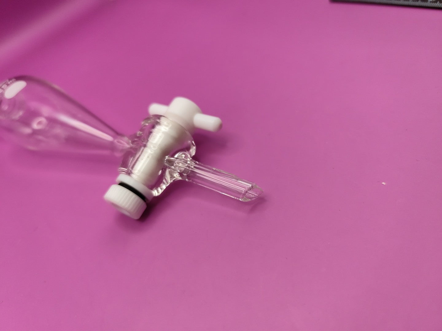 Separatory Funnel 25ml NRK Japan Chip 